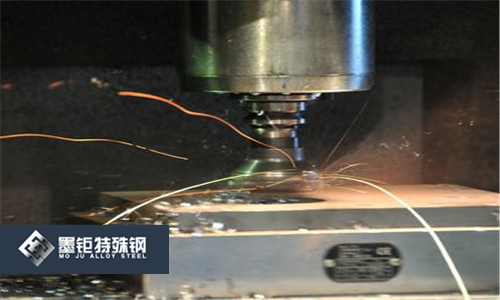 4Cr13國內(nèi)外牌號　