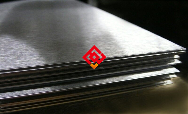 GH4169合金中缺陷与高温热蠕变行为的关联
